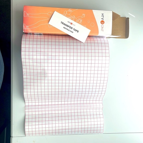 Vinyl Transfer Tape Roll for Cricut Projects - Picture 3 of 4